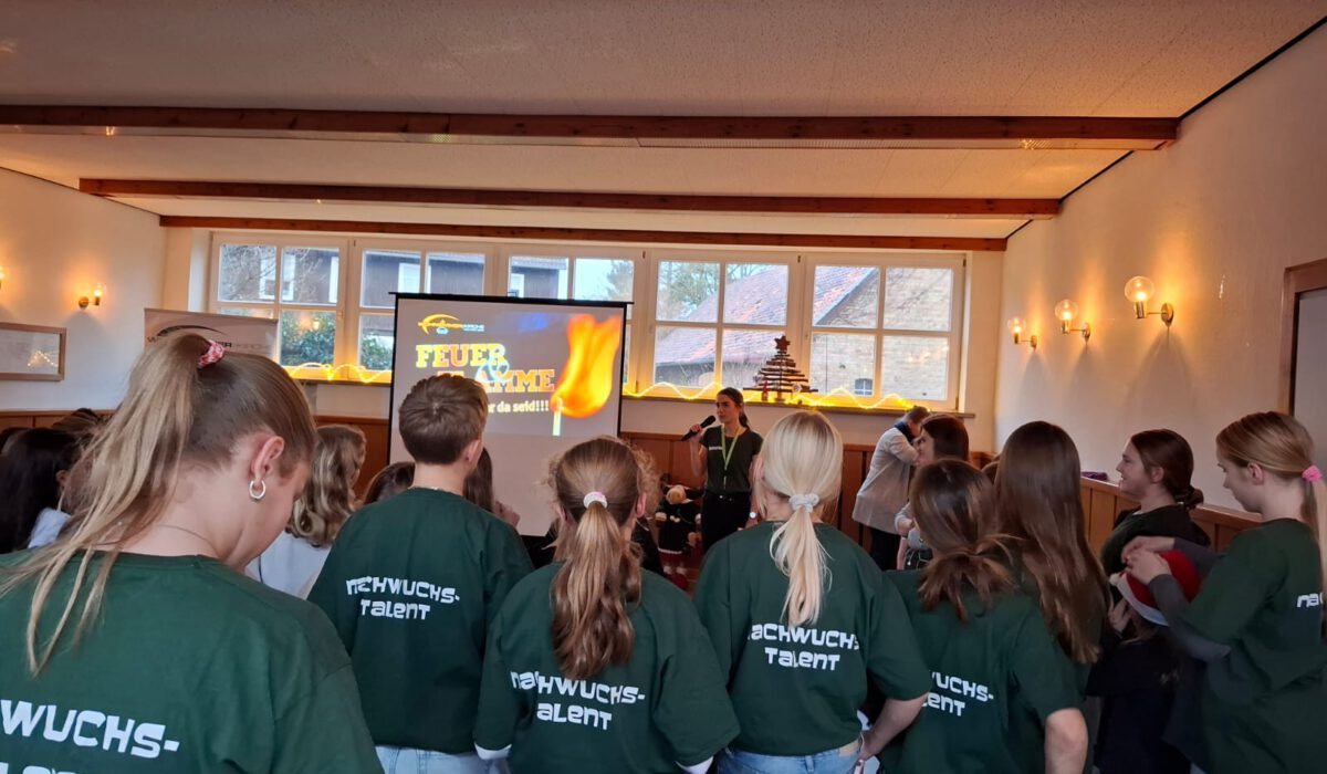 2025-12-17_16-34-12_125